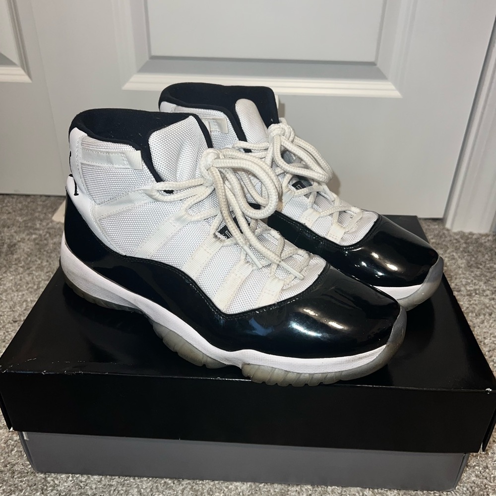 Jordan Concord 11s